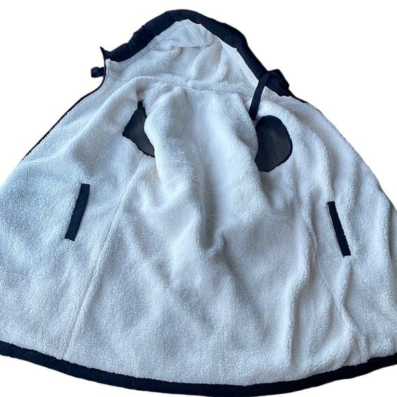 Koolaburra by UGG - Reversible Sherpa Long Vest - Picture 3 of 8